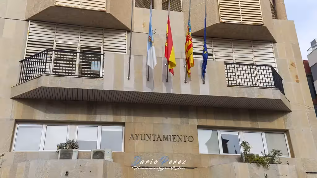 Torrevieja Town Hall facade with its institutional flags